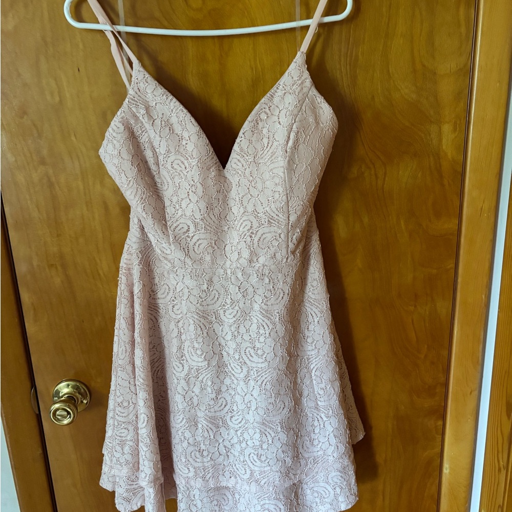 NEW Women’s Lace Homecoming Dress